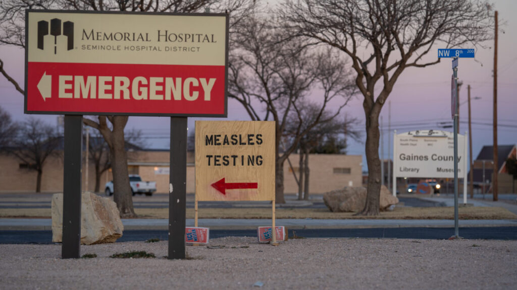 Texas measles outbreak spills into third state as cases reach 258