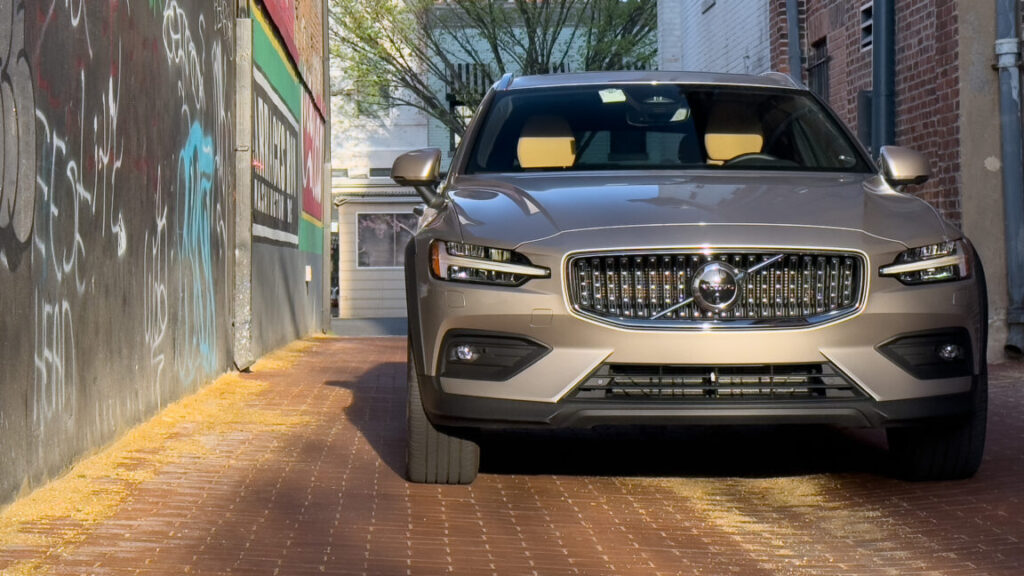 Forgive me, Volvo, I was wrong: The 2025 V60 Cross Country review