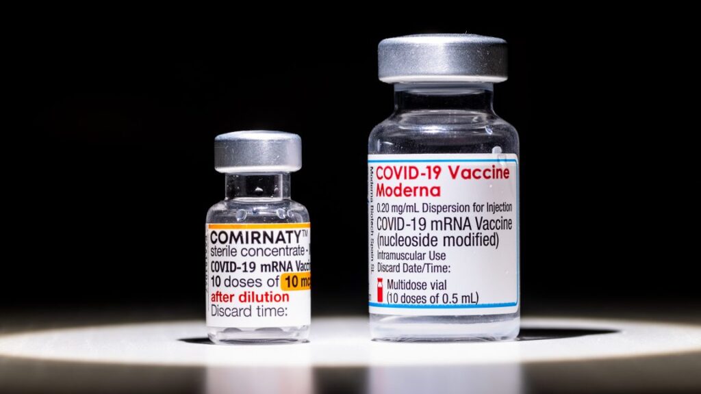 Uncertainty loomed as FDA advisors met to discuss this year’s COVID shot