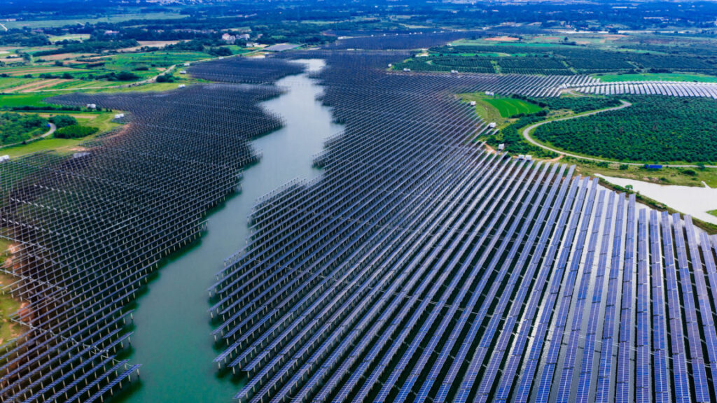 Renewable power reversing China’s emissions growth