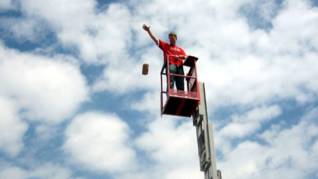 The key to a successful egg drop experiment? Drop it on its side