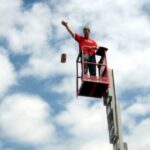 The key to a successful egg drop experiment? Drop it on its side