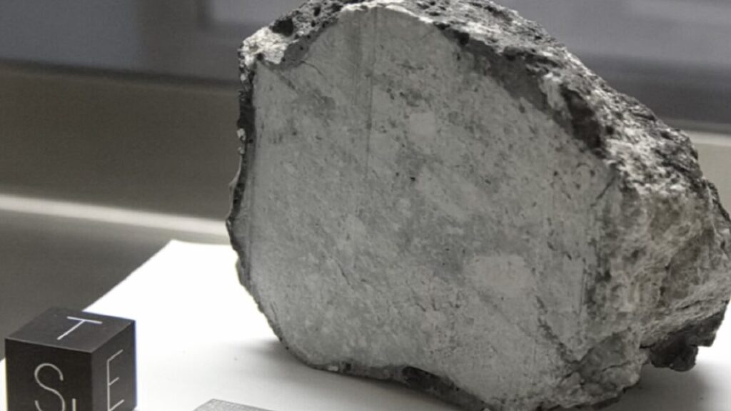 Have we finally solved mystery of magnetic moon rocks?